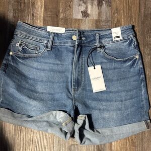 Brand new with tag. Judy Blue  Denim Women Shorts size XL